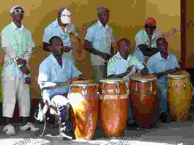 A Group Of Cuban Musicians Playing Traditional Afro Cuban Music. Music And Revolution: Cultural Change In Socialist Cuba (Music Of The African Diaspora 9)