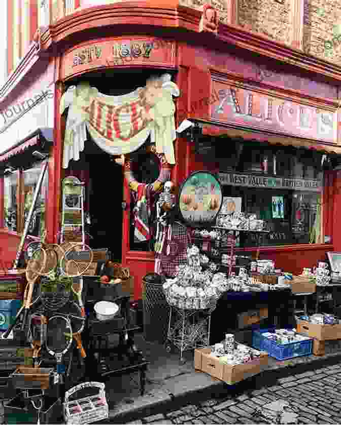 Portobello Road Market, A Famous Antiques Market A Brief Guide To Visiting London: Things To See And Do On A Trip To London